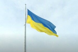 В Україні вводять надзвичайний стан (Відео)