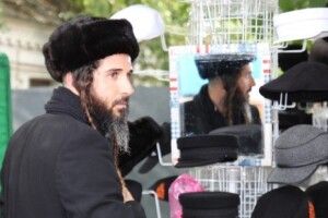 «Свята на єврейській вулиці не буде?»: хасидів планують не пустити до Умані з огляду на коронавірус