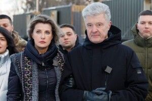 Ми вже пройшли неймовірний шлях і ми вистоїмо – Порошенко привітав українців із Новим роком