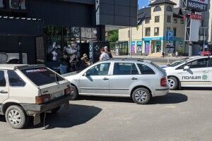 У Володимирі-Волинському затримали військового, який забрав з пошти психотропи