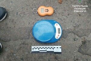 Скупників бурштину «видав» несправний «Жигуль»