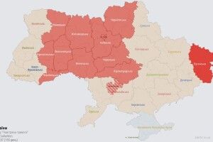 У небо над білоруссю піднялися шість винищувачів: у багатьох областях оголошена тривога