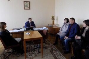 Посадовець зустрівся із жителями Любешівщини