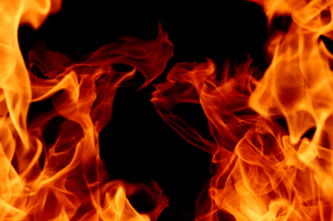 У Луцьку горів підвал багатоповерхівки (Відео)