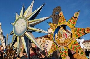 У Нововолинську вперше відбувається Хода звіздарів (Відео)