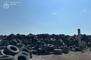 На Волині судять посадовця підприємства за забруднення земель