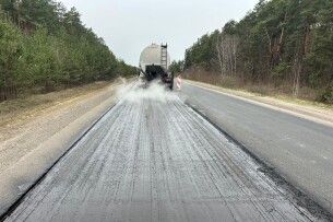 Темпи зросли: на дорогах Волині ліквідували понад 72 тисячі квадратних метрів ямковості