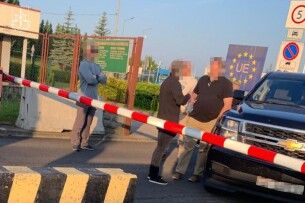 Українські правоохоронці передали США хакера, який тероризував світ