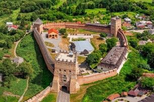 В обласному центрі Волині почали збирати оригінальні фото про любов...