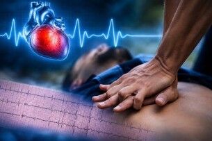 За крок від смерті: на Волині медики «швидкої» врятували життя трьом людям у важкому стані