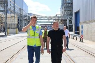Один із найбільших платників податків області: як працює «Кроноспан УА» у Нововолинську