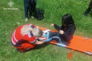 На Прикарпатті юна лучанка потрапила в біду під час походу 