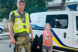 У Києві службовий пес за 40 хвилин знайшов зниклу дівчинку