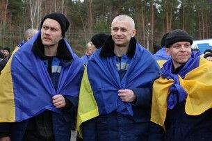 Сльози радості: з російського полону звільнено 200 українців