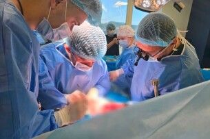 У Львові медики врятували 72-річного чоловіка з 4 стадією раку