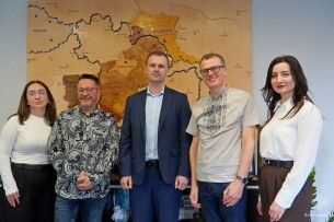 Гості з Європи привезли щедрі подарунки у велику громаду на Волині