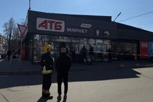 У Чернігові в супермаркеті «АТБ» вибухнув невідомий предмет: є постраждалі 