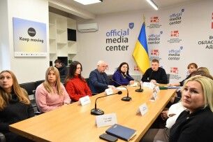 Представник Волинської ОВА поспілкувався з матерями та дружинами воїнів: що обговорили 