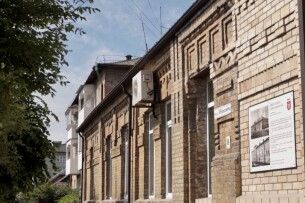 У Ковелі стіни заговорили: на 15 історичних локаціях встановили інформаційні дошки про минуле міста