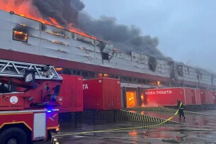 В обласному центрі Волині росіяни розбили головний склад «Нової пошти»