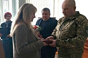 Родині загиблого героя з Волині Сергія Шевчука вручили посмертну нагороду Героя