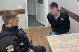 «Тривожна кнопка» в дії: у Луцьку поліція охорони втихомирила агресивного мешканця гуртожитку