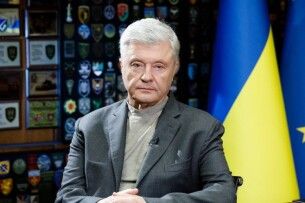 «Не буде забезпечений воїн – не буде країни»: Порошенко закликав підвищити військовим базову ставку