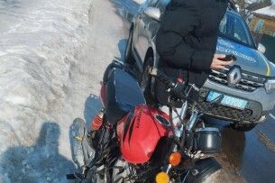 На Волині неповнолітній всівся за кермо