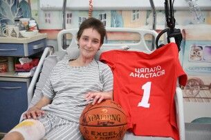 «Коли побачив, як Настя після отриманих опіків кидає м'яч у баскетбольне кільце, вирішив одразу її підтримати»