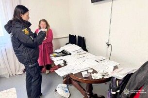 На Рівненщині працівниця банку «заробила» пів мільйона на чужих кредитах