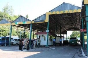 На кордоні з Польщею призупинить роботу один з пунктів пропуску