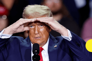 Трамп змушував до інтиму 13-річну та бачив як вбивають її маля?