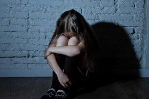 У Луцьку судитимуть чоловіка за зґвалтування двох 13-річних дівчат