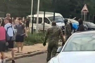 Стрілянина на Соборності: у Луцьку розшукують водія, який утік від ТЦК (Відео)
