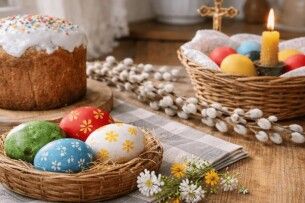 «Ви не самотні»: волинська громада передає сотні пасхальних пакунків потребуючим мешканцям