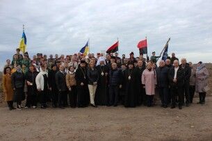 У волинській громаді відкрили пам'ятний знак членам Крайового Проводу ОУН 