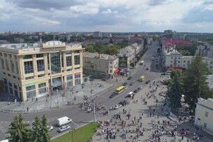 У Луцьку хочуть заборонити рух вантажних транспортних засобів центральною частиною міста