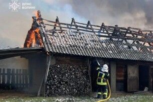 Пожежі на Волині: вогонь нищив будівлі у Луцькому та Ковельському районах