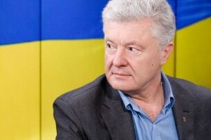 Влада влаштувала шоу із санкціями, розраховуючи підняти свій рейтинг – Порошенко