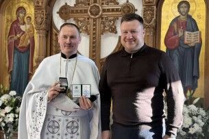 У Нововолинську отець Віталій служить у храмі, який за власні кошти звела його родина