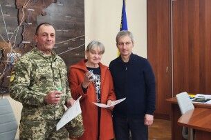 Дві родини з Луганщини знову стали сусідами у волинській новобудові