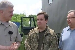 Порошенко закликав припинити брудні інформаційні атаки на опозицію, військових та громадських активістів