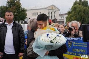 «Це вже моя реальність»: у Луцьку зустріли захисника Павла Літвіна після 50 місяців полону 