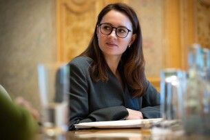 Кінець віковим стереотипам: нова програма Уряду допоможе українцям знайти роботу після 50