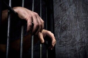 Суд виніс вирок лучанину за умисне вбивство власної дружини