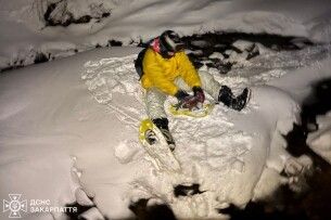 На «Драгобраті» вночі рятували двох сноубордистів з Волині