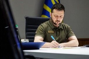 Зеленський анонсував зустрічі з командами Трампа на Європи щодо закінчення війни 