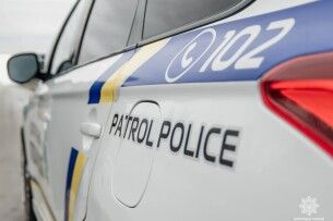 У Луцьку патрульні допомогли жінці, якій раптово стало зле посеред дороги 