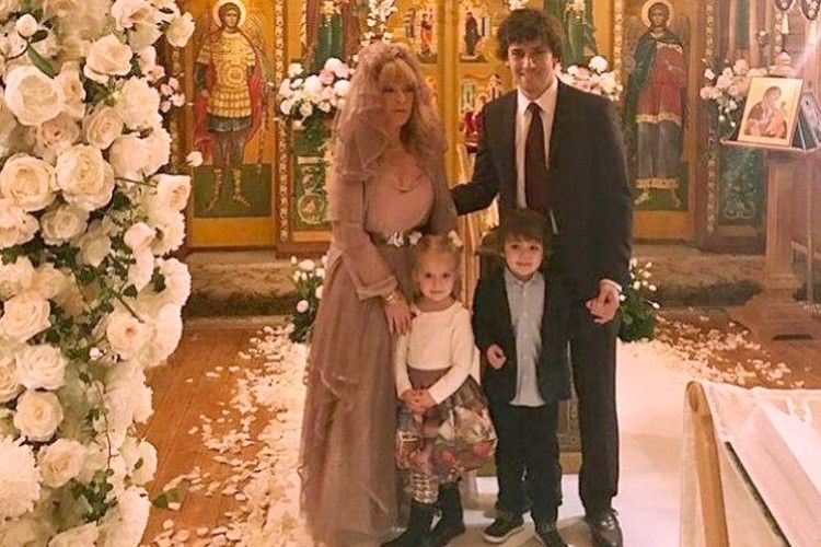 Після 6 років подружнього життя Пугачова і Галкін обвінчалися