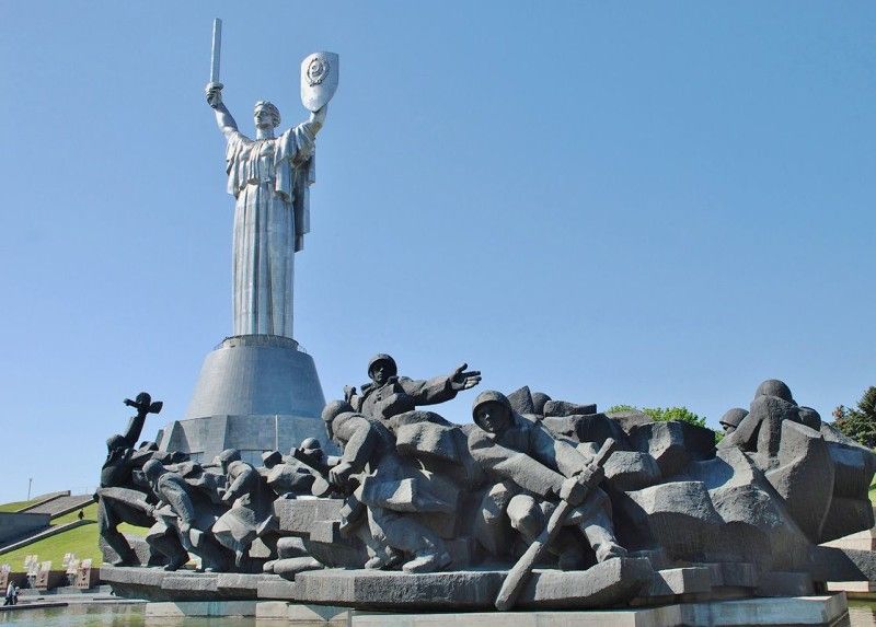 Скульптура по праву потрапила до Книги рекордів України.
